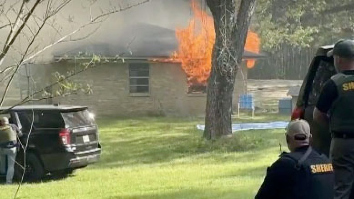 roden a reo que se escapó de una cárcel en Mississippi; se cree que murió tras enfrentamiento