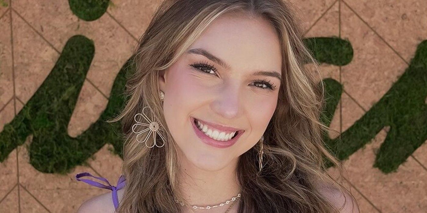 Paige Anne American Idol Season 21 Smiling