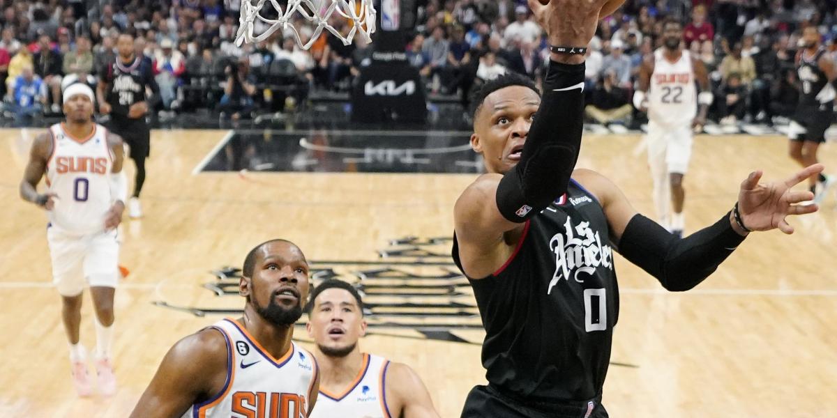 ¿Enemigos o amigos? Kevin Durant se rinde a Westbrook