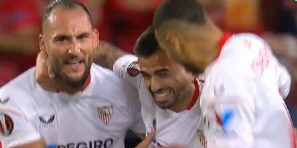 ¡Golazo de Suso para volver a poner el empate en el marcador!