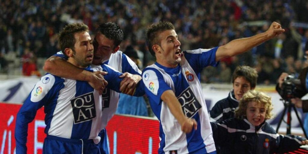 ¿Cuando fue el último triunfo perico en un derbi... y el puñetazo de Rijkaard?