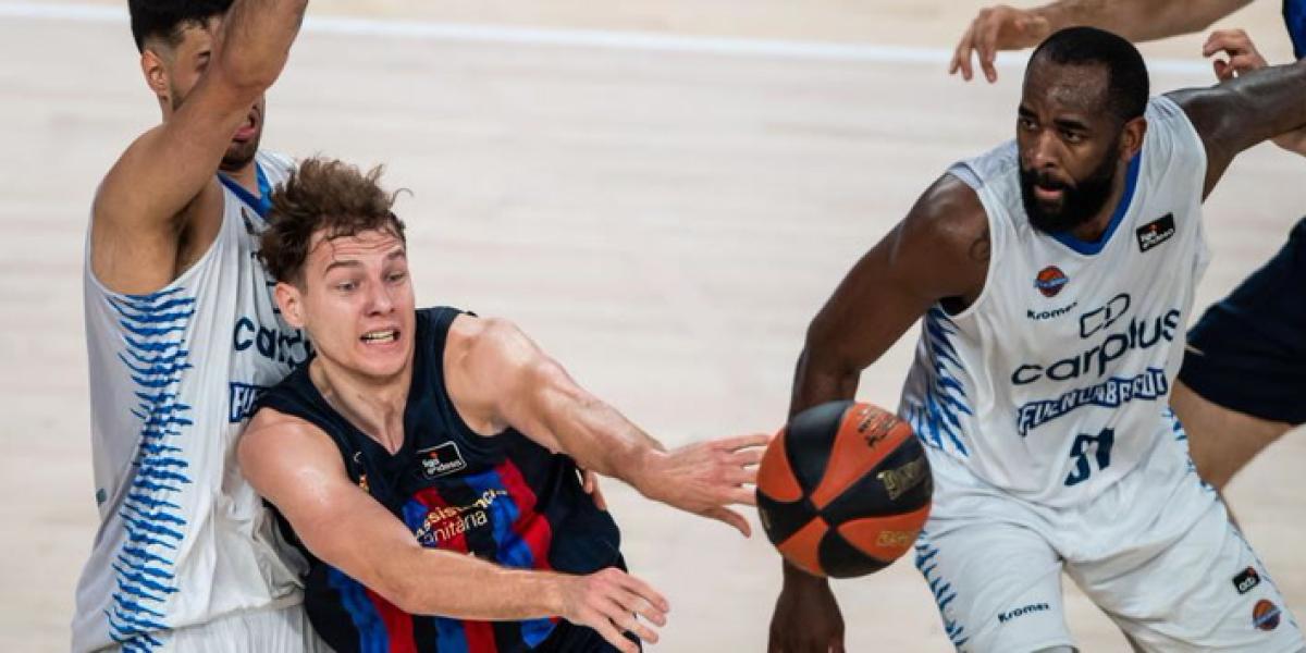 103-64: El Barça no tiene piedad del 'Fuenla'