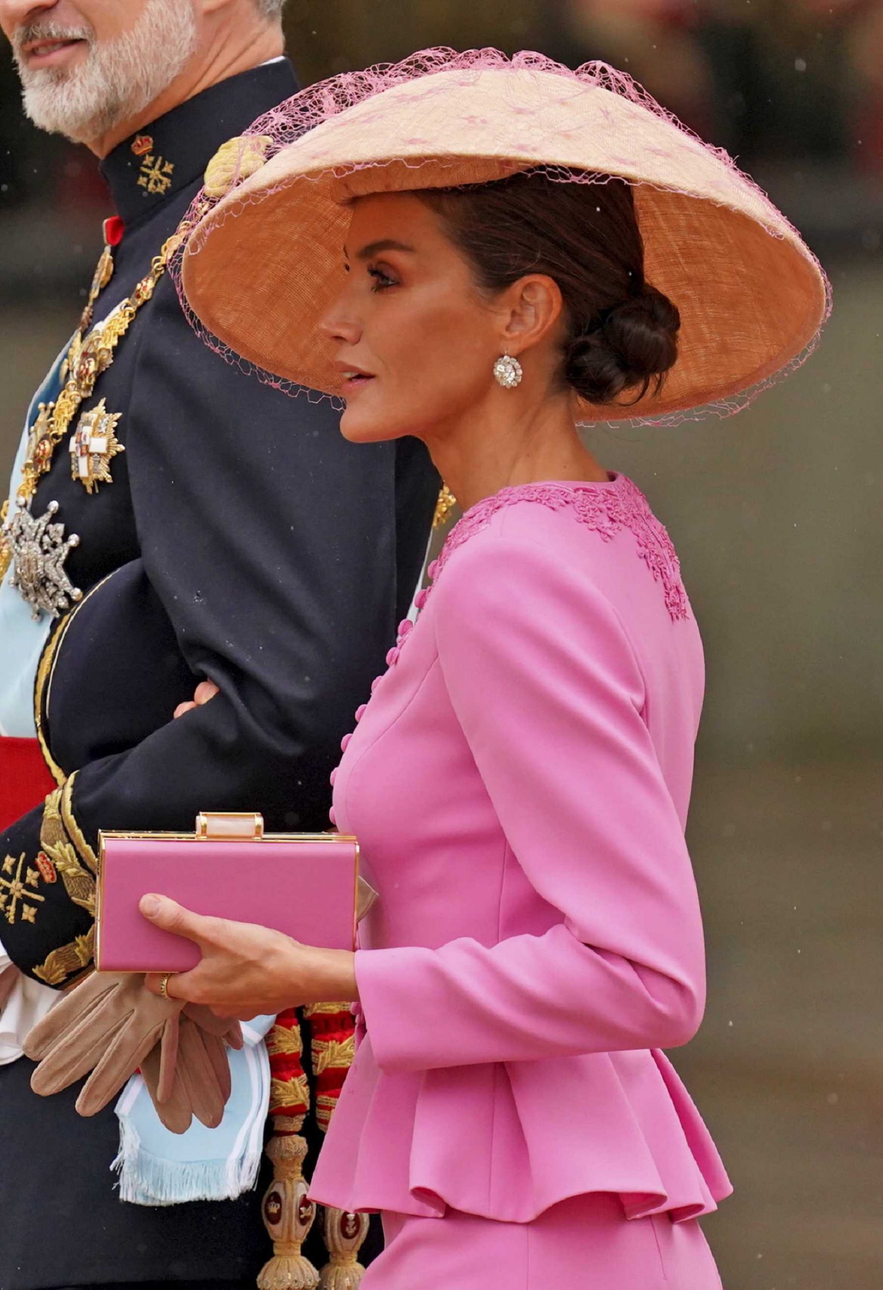 La Reina Letizia en la coronación del Rey Carlos III / Gtres