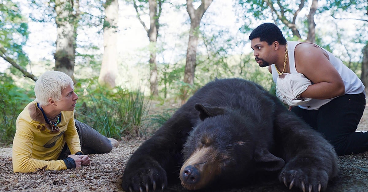 oso-de-cocaina-protagonizada-por-o-shea-jackson-jr-y-alden-ehrenreich.jpg