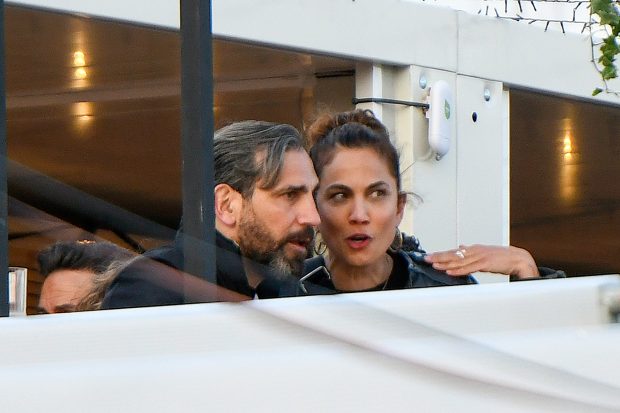 Toni Acosta junto al que podría ser su nuevo novio. / Gtres