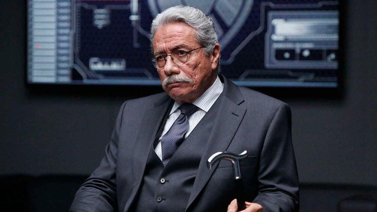 Mayans MC y Battlestar Galactica Star Edward James Olmos habla sobre el diagnóstico de cáncer
