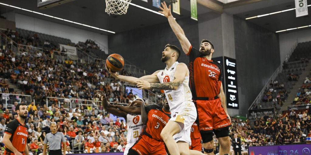 71-68: El Covirán remonta y sigue soñando con salvarse