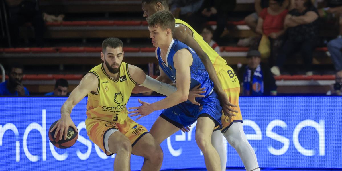 81-97: El Gran Canaria no se relaja en Fuenlabrada