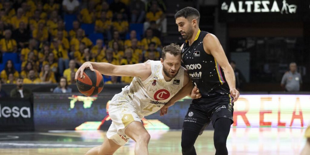 92-69: El Lenovo no falla y es cuarto