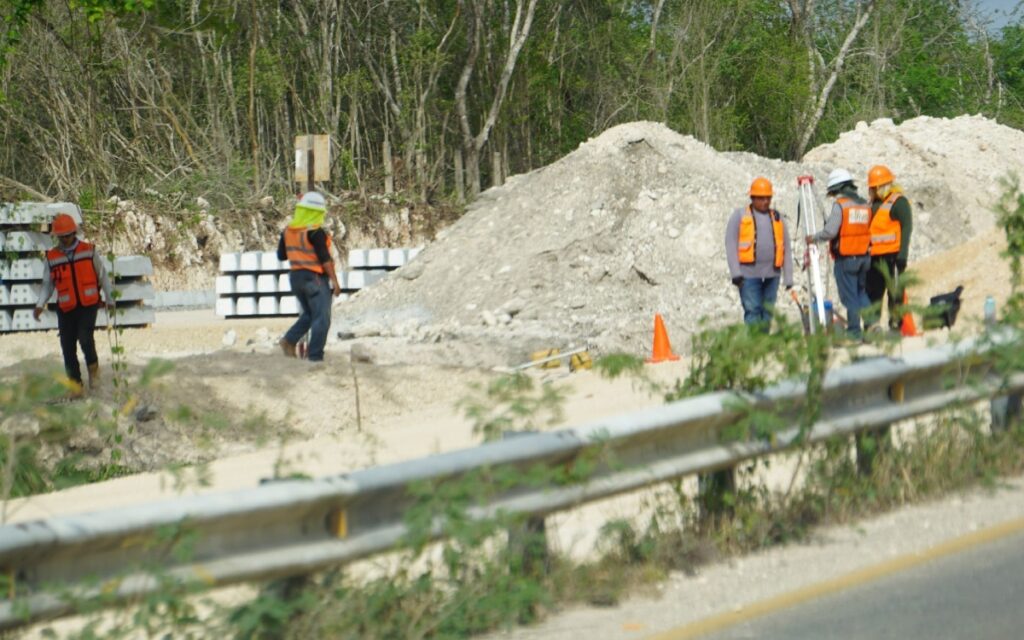 AMLO anuncia visas temporales de trabajo para centroamericanos
