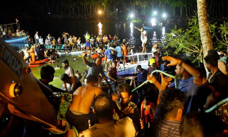 Al menos 22 muertos tras barco hundido en la India