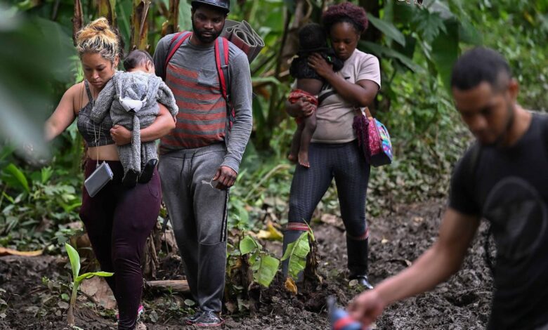 Altos funcionarios de la Casa Blanca defienden el envío de militares a la temida selva del Darién