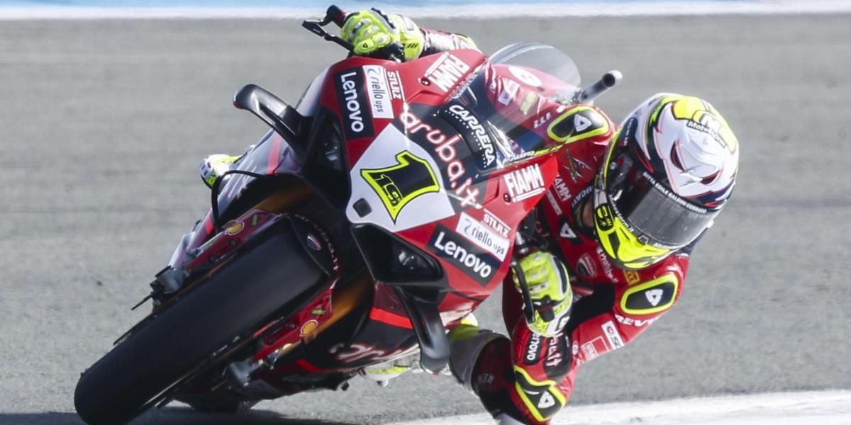 Álvaro Bautista, primera victoria en la Ronda Catalunya