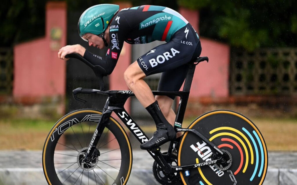 Aprueba UCI el regreso de ciclistas rusos y bielorrusos a sus competencias | Tuit