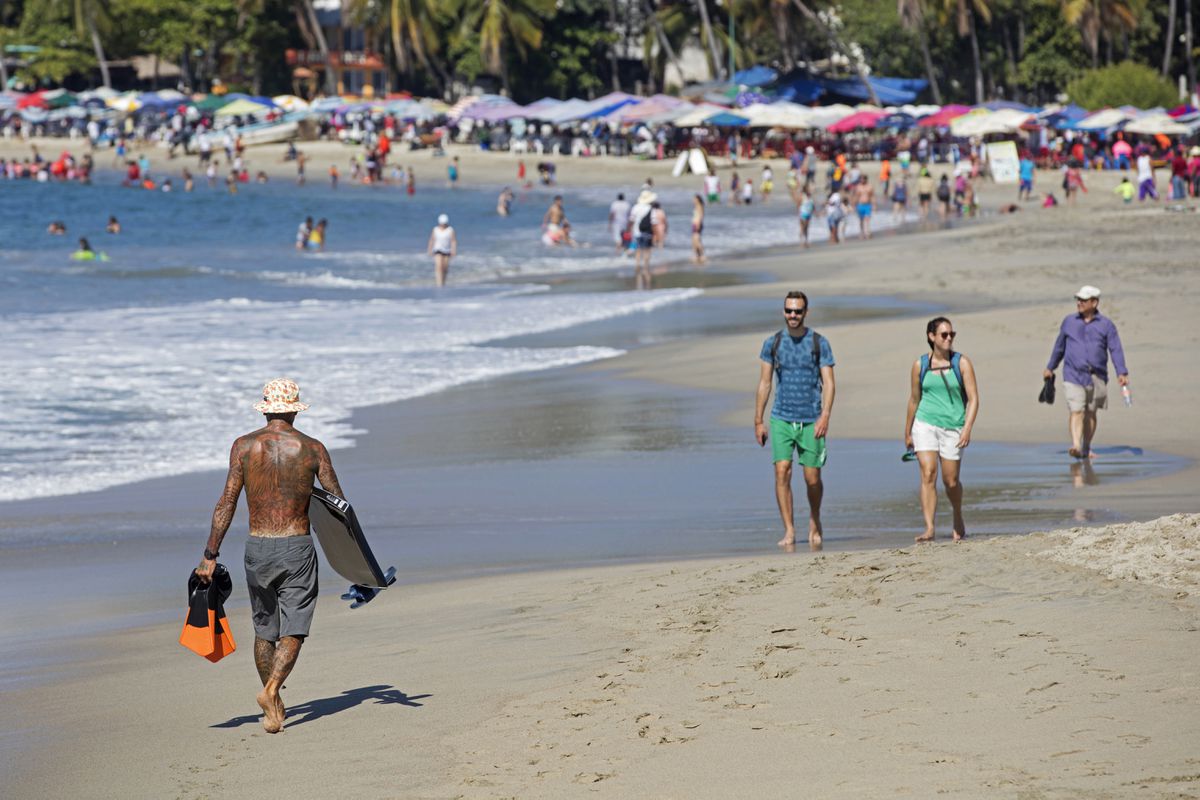 Asesinado de un disparo en la espalda un turista canadiense en Puerto Escondido, Oaxaca
