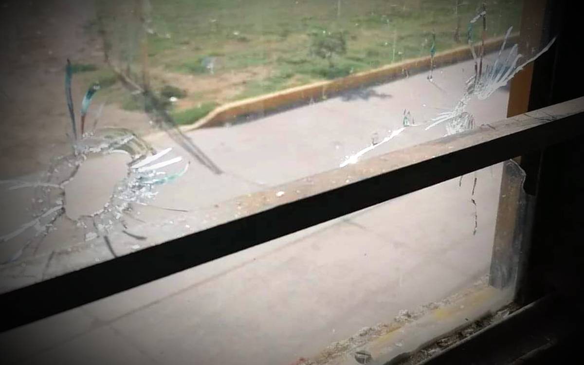 Atentan contra periodista en Puebla