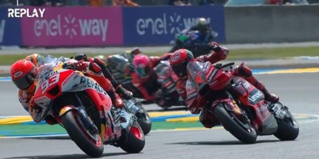 Bagnaia se queja de Márquez por este adelantamiento