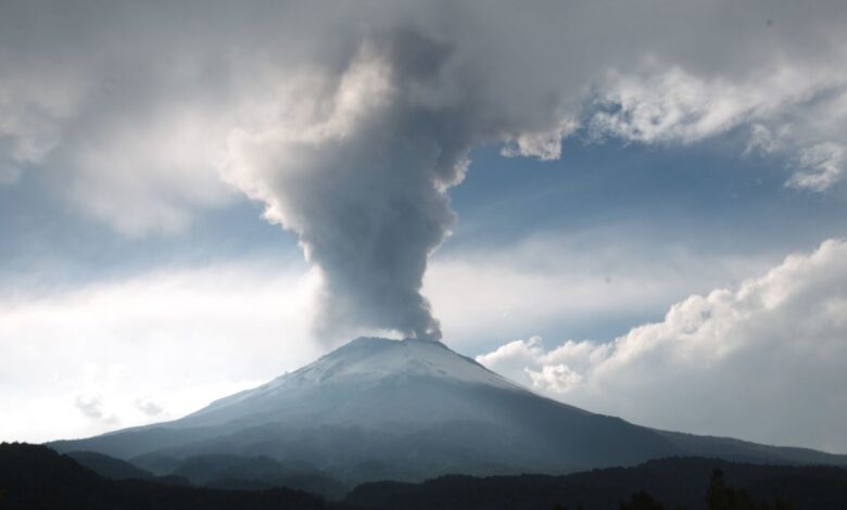 Cenapred ve tres posibles escenarios para la actividad del Popocatépetl