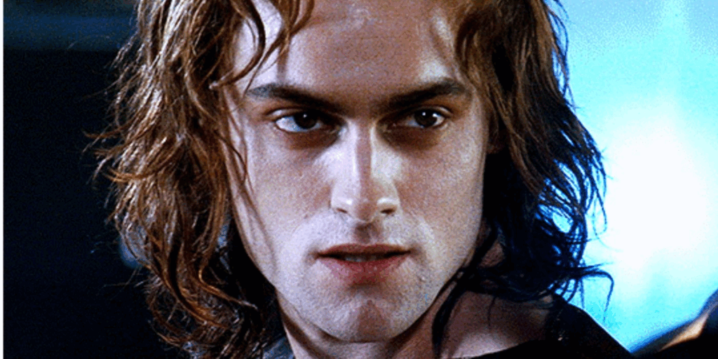 Stuart Townsend as Lestat in Queen of the Damned