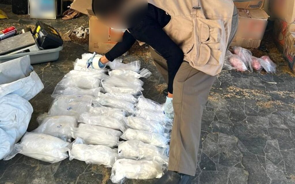 Condenan a prisión a hombre que distribuía droga en cajas de detergente