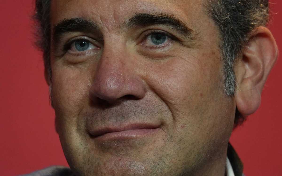 Córdova insta a Presidencia a leer la Constitución