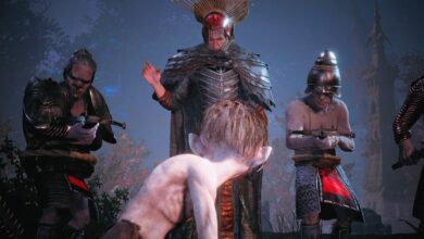 Gollum standing in front of the Mouth of the Sauron and three henchmen.