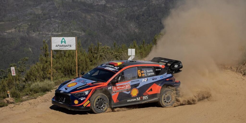 Dani Sordo mantiene la 2ª plaza en el Rally de Portugal