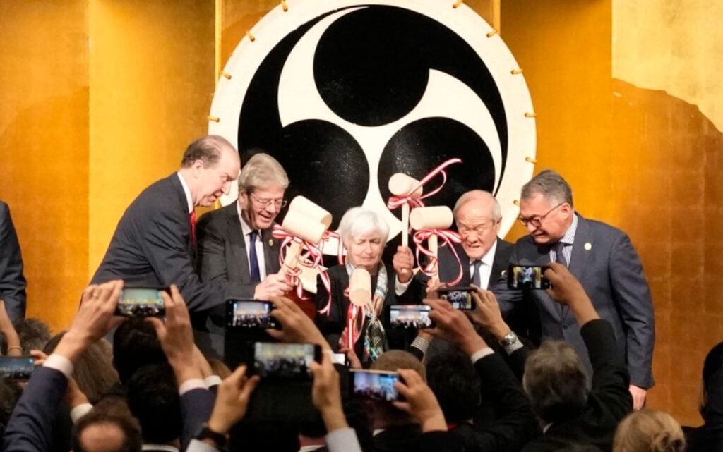 Deuda de EU eclipsa inicio de reunión de Finanzas del G7