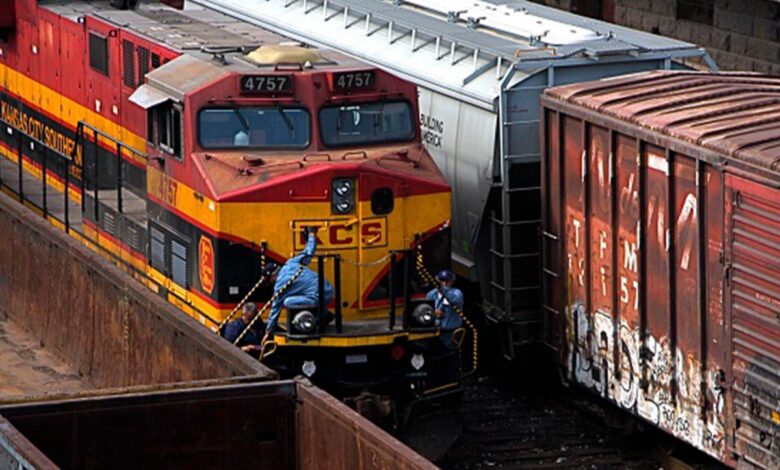 Documento | Decreto que declara como 'utilidad pública' tres tramos de Ferrosur de Germán Larrea
