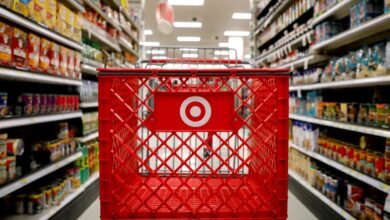 EU: Target retira productos que celebran el mes LGTBI+