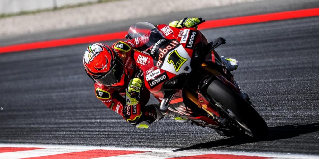 El 'Jefe' Bautista ya marca territorio en Montmeló