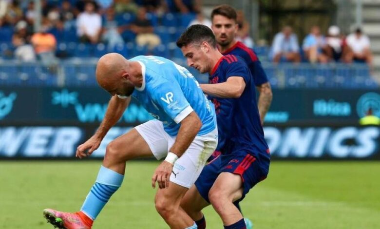 El Albacete golea al descendido Ibiza y se afianza en el playoff