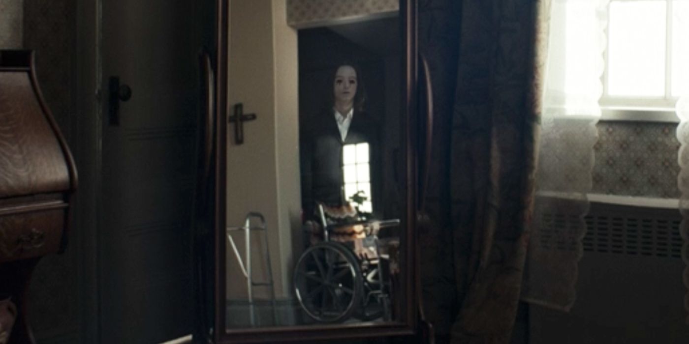 El actor Taissa de Yellowjackets se burla del misterio del hombre sin ojos