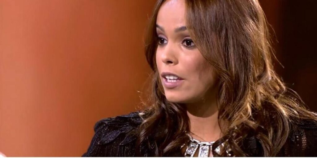 El brutal retoque estético al que se ha sometido Gloria Camila en la cara