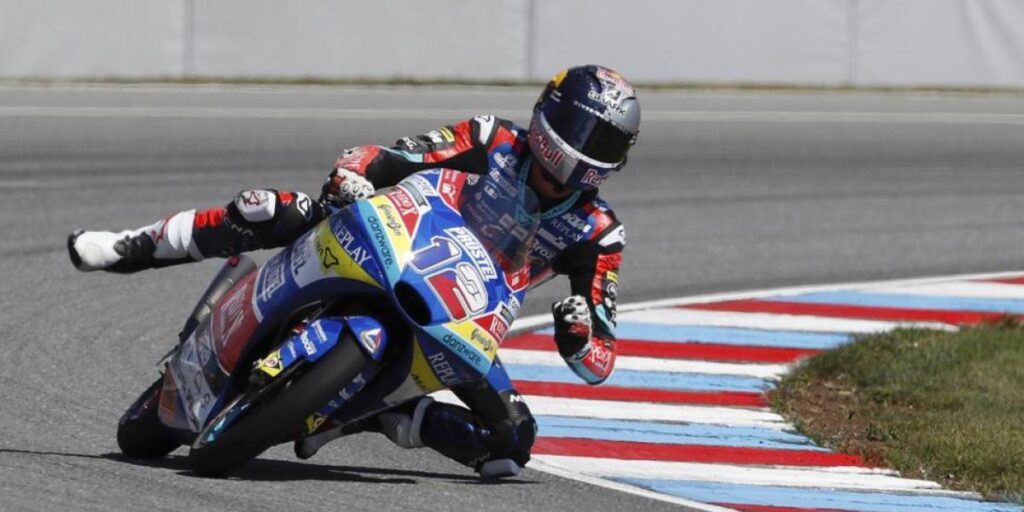 El checo Filip Salac lidera en Le Mans por delante de Alonso López y de Pedro Acosta