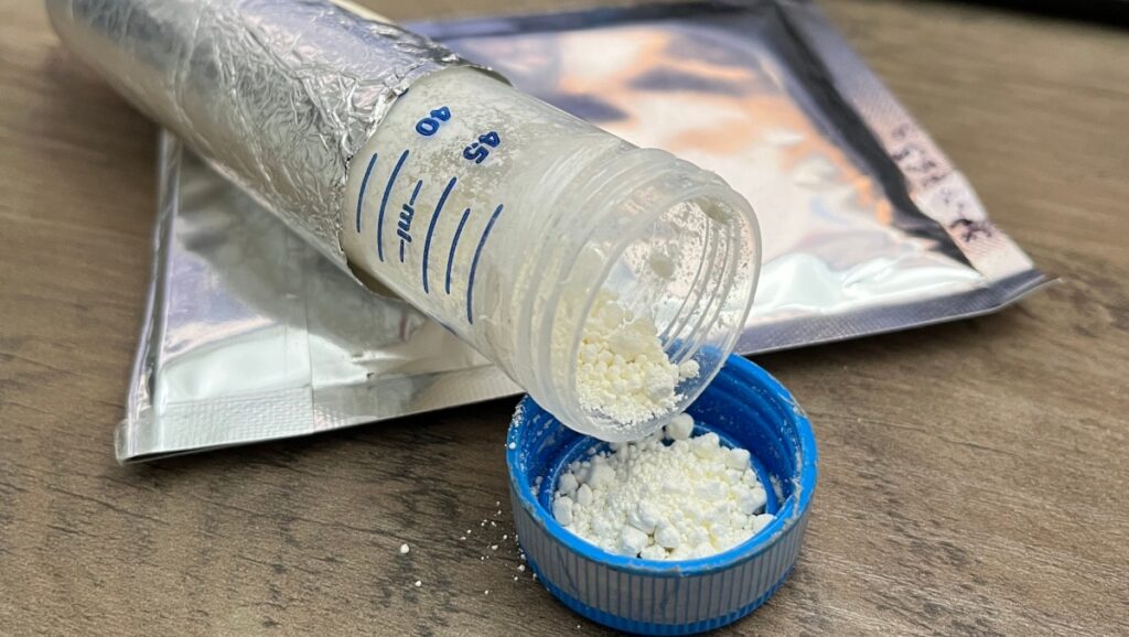 El dispositivo BBy convierte la leche materna en polvo, ayuda a las enfermeras de la UCIN a evitar un "cambio de leche" prolongado