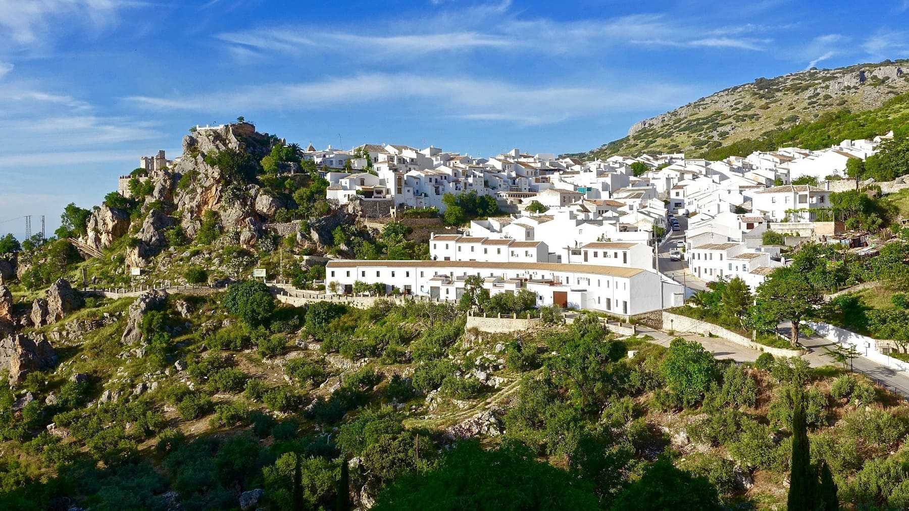 El pueblo más bonito de Andalucía para una escapada en primavera