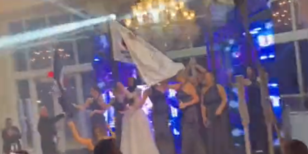 El rebote ganador de White arruinó una boda en Miami