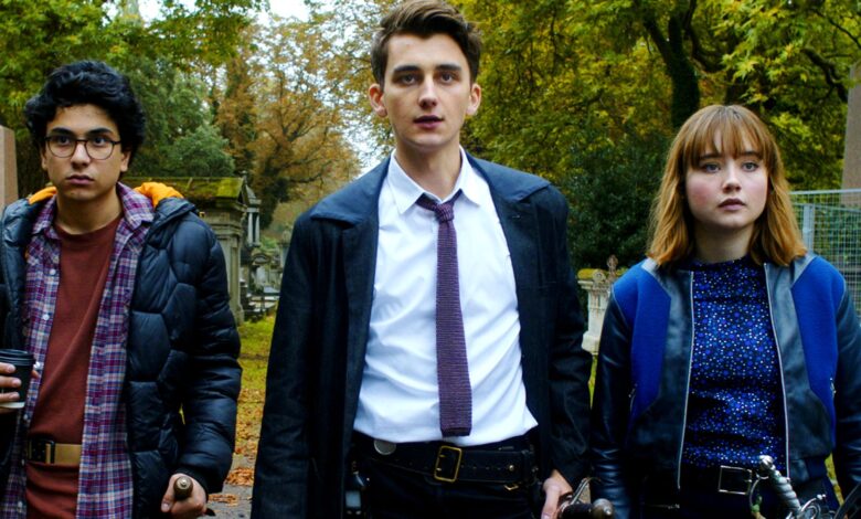 Lockwood, Lucy, and George in Lockwood & Co