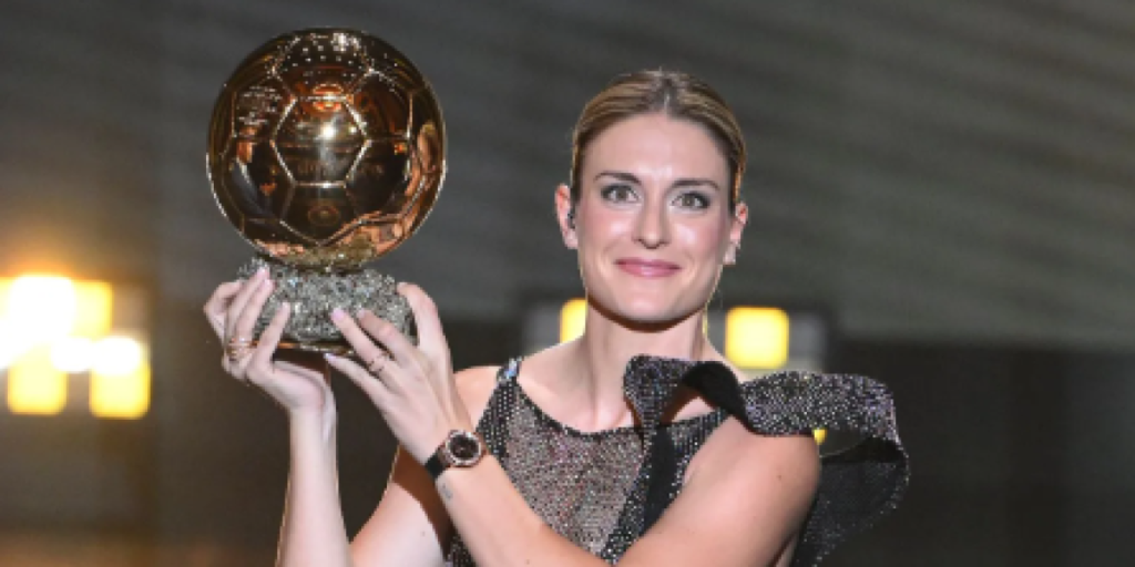 El vestido más icónico de Alexia Putellas, sorteado en la gala 'People in Red'