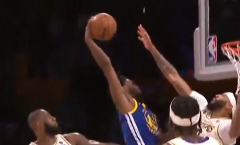 Es una locura: Wiggins retrata a Davis y LeBron con este mate apoteósico