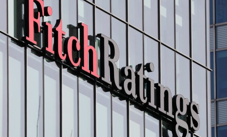 Fitch pone calificación de EU en vigilancia crediticia negativa