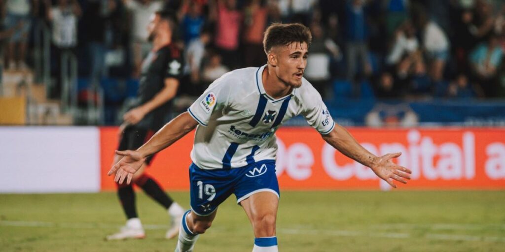 Frenar el ascenso del Levante, objetivo de Tenerife