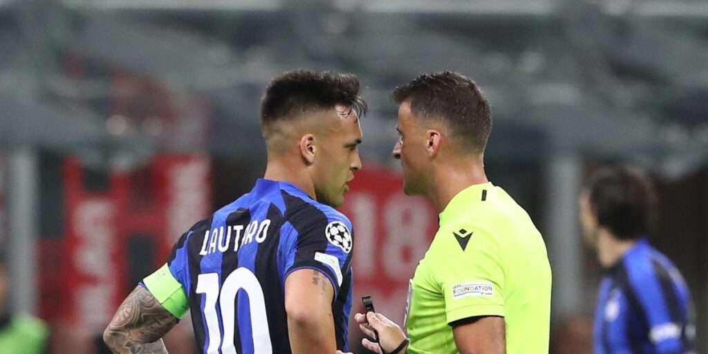 Gil Manzano, candidato a pitar una final en Europa