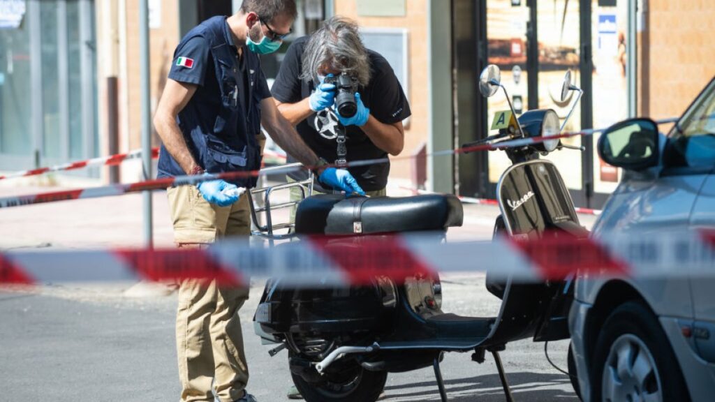 Golpe a poderoso grupo de la mafia italiana: caen más de 100 supuestos criminales en redada