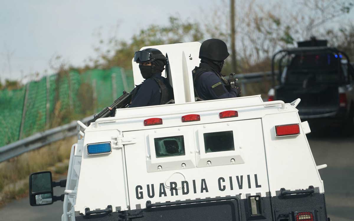 Hallan cinco cadáveres en basurero de Michoacán