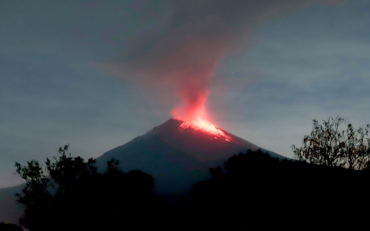 Hay vigilancia 24 horas en Popocatépetl: AMLO