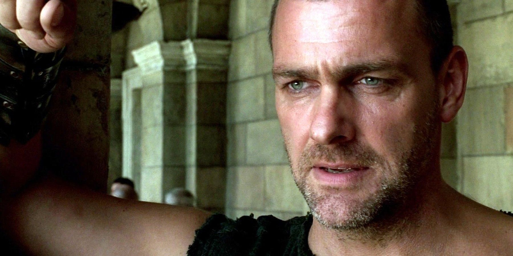 Hollywood recuerda a Ray Stevenson con emotivos tributos