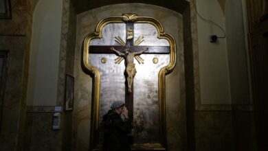 Iglesia católica condena ataques a sacerdotes; llama a construir la paz