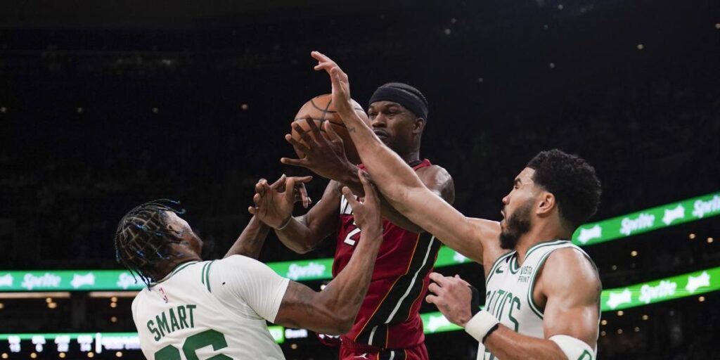Jimmy Butler se divierte en el TD Garden y los Heat toman ventaja en Boston